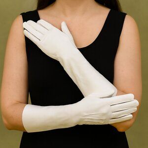 Vintage Kislav Gloves Suede Ivory Size 6 11" NWT Made in France